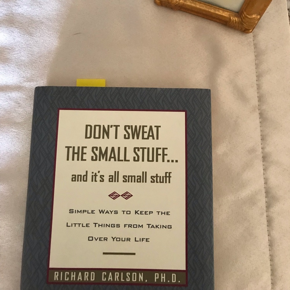 Book📔📔🙂💛